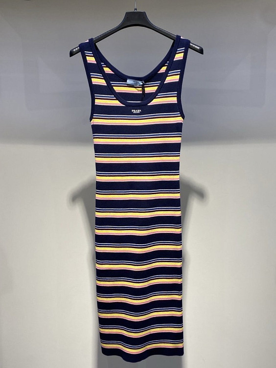 Prada Платье