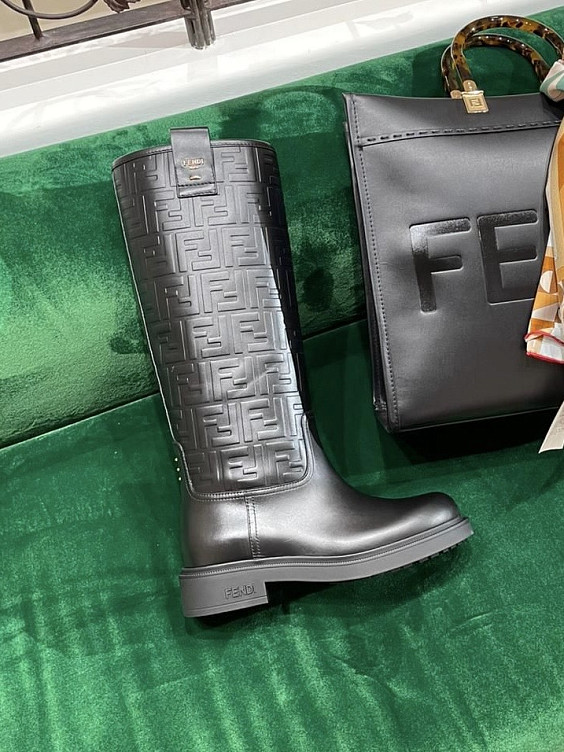 Fendi Сапоги