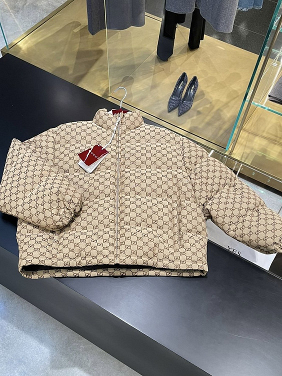 Gucci Пуховик