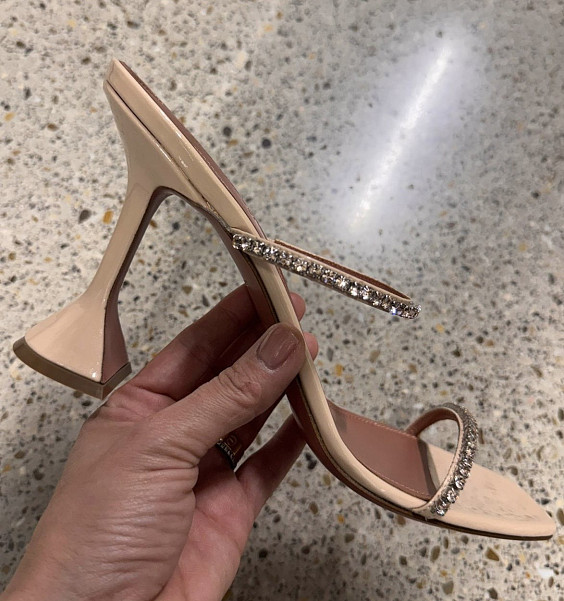 Amina Muaddi Мюли