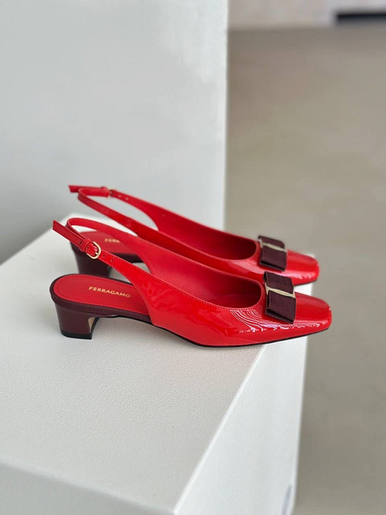 Salvatore Ferragamo Туфли