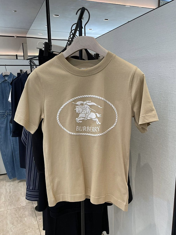 Burberry Футболка