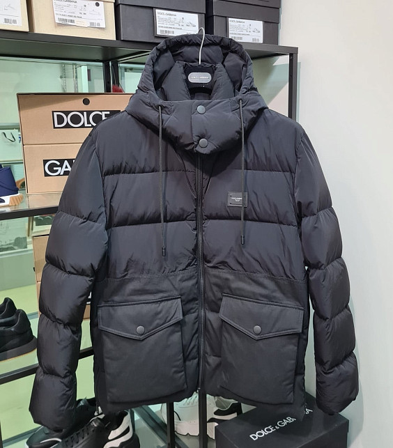 Dolce & Gabbana Пуховик