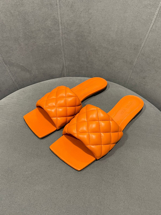 Bottega Veneta Сабо