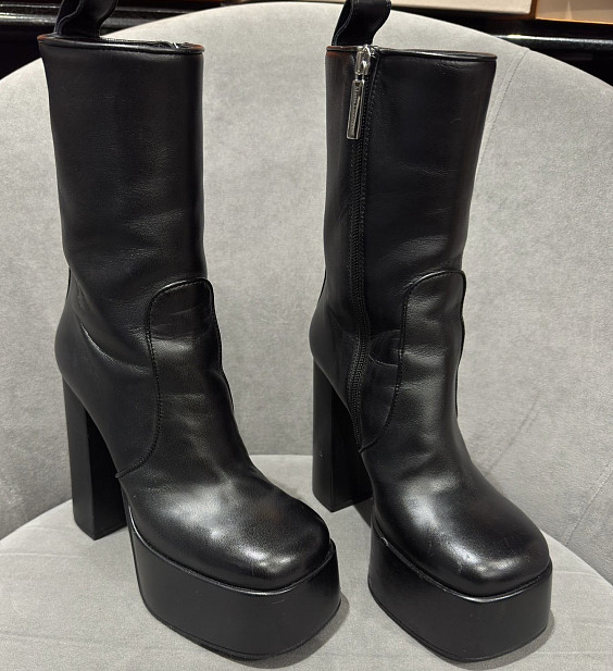 Mattia Capezzani Ботильоны