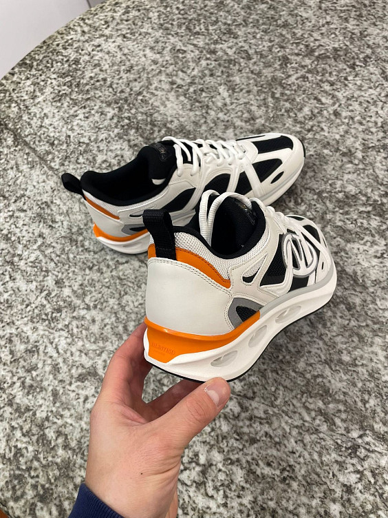 Valentino Кроссовки