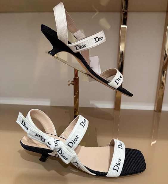 Christian Dior Босоножки