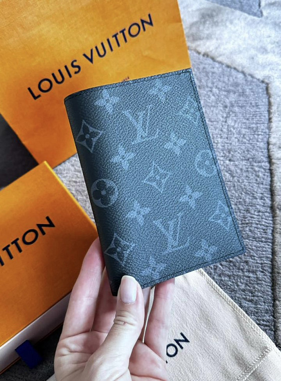 Louis Vuitton Обложка на паспорт/органайзер