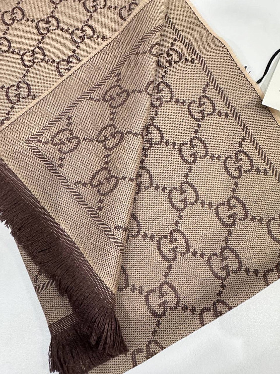 Gucci Шарф