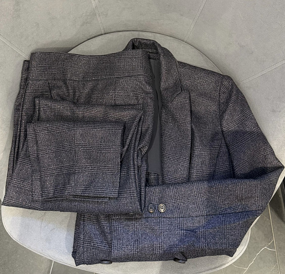 Brunello Cucinelli Костюм