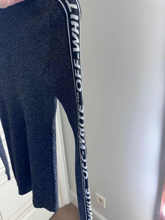Off-white Водолазка