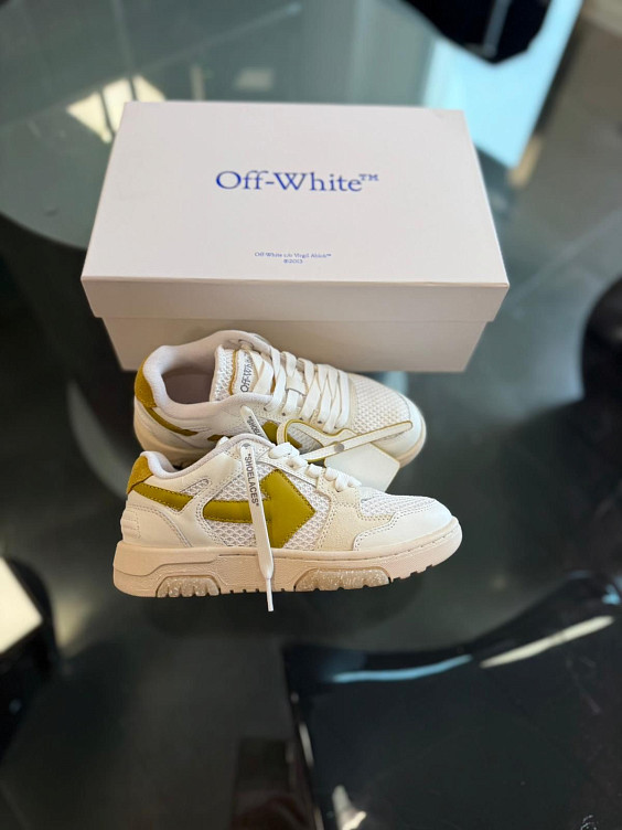 Off-white Кроссовки