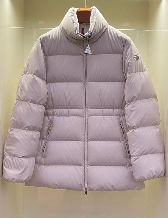 Moncler Пуховик