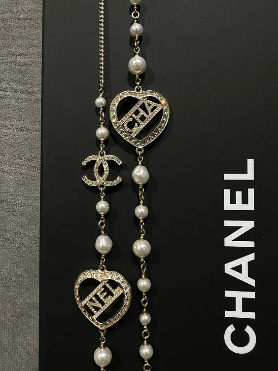 Chanel Бусы