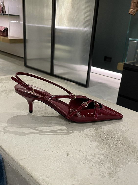 Miu Miu Туфли