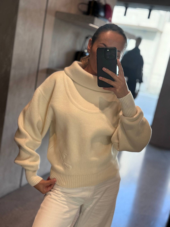 Jacquemus Свитер