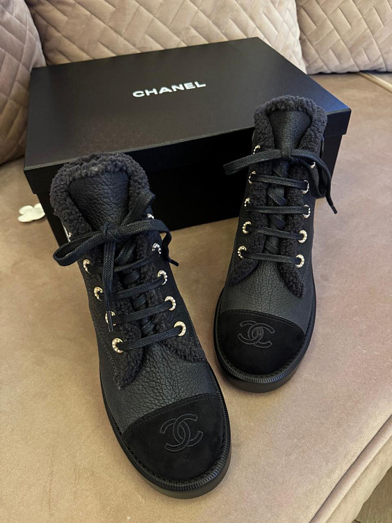 Chanel Ботинки