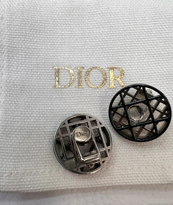 Christian Dior Клипсы