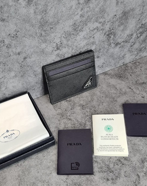 Prada Картхолдер
