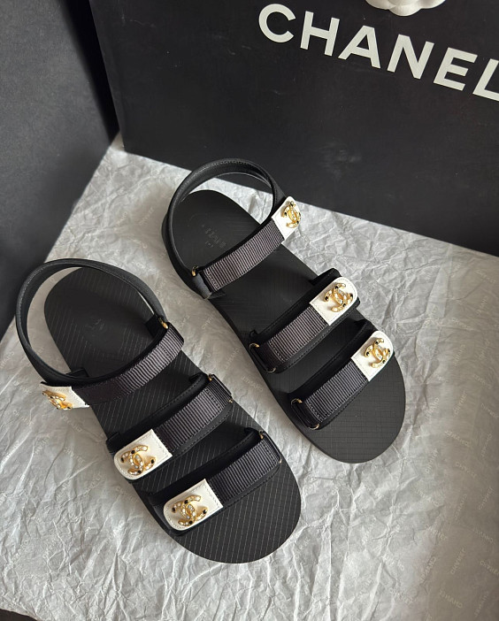 Chanel Сандалии