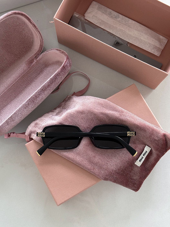 Miu Miu Очки