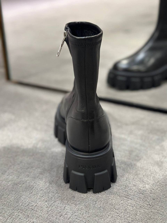 Prada Ботинки