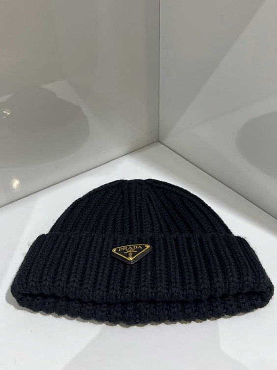 Prada Шапка
