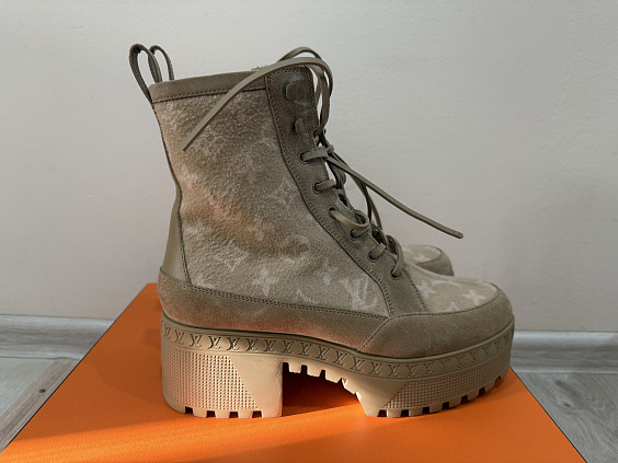 Louis Vuitton Ботинки 