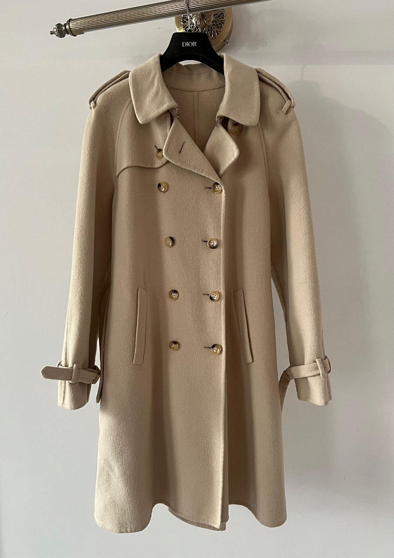 Ermanno Scervino Пальто