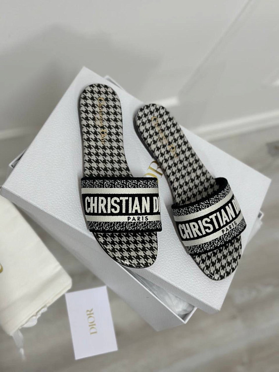 Christian Dior Сабо