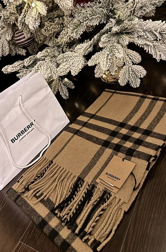 Burberry Шарф