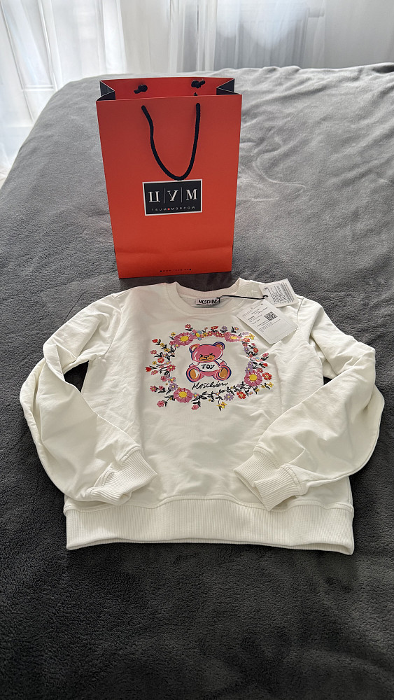 Moschino Свитшот на девочку