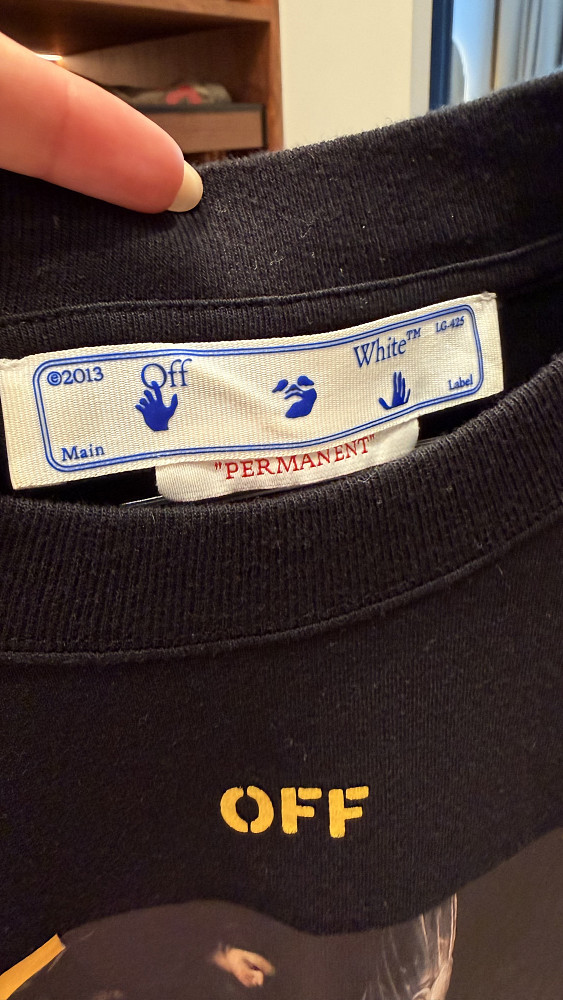 Off-white Футболка
