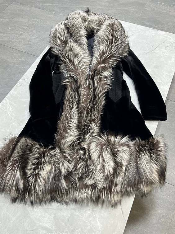 Gianfranco Ferre Furs Шуба
