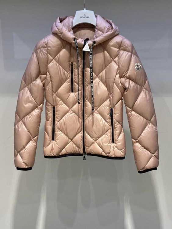 Moncler Куртка