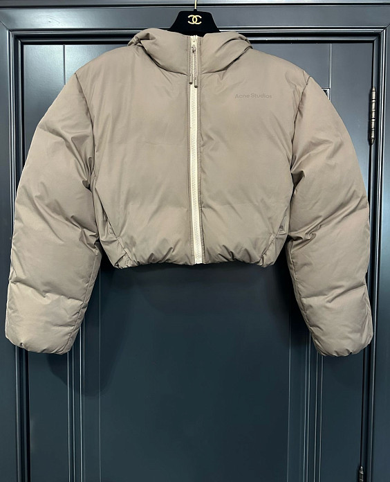 Acne Пуховик