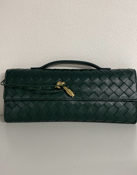 Bottega Veneta Клатч