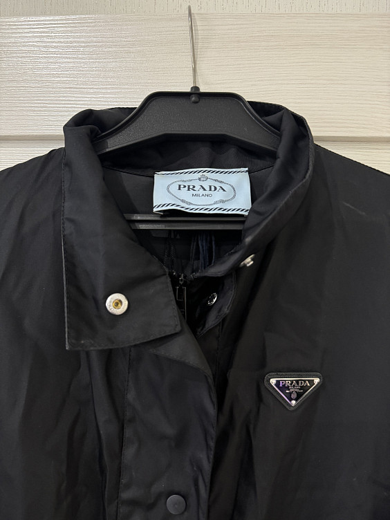 Prada Плащ 