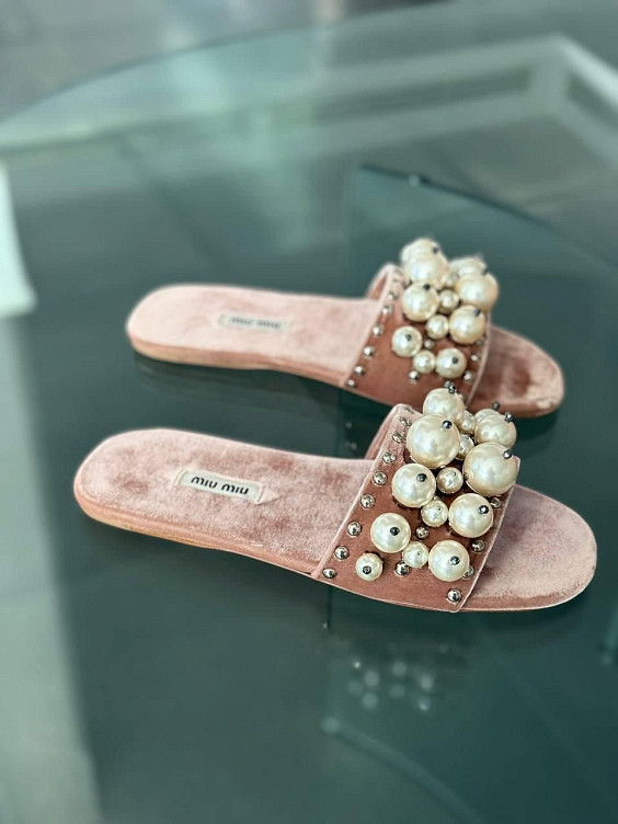 Miu Miu Шлёпки