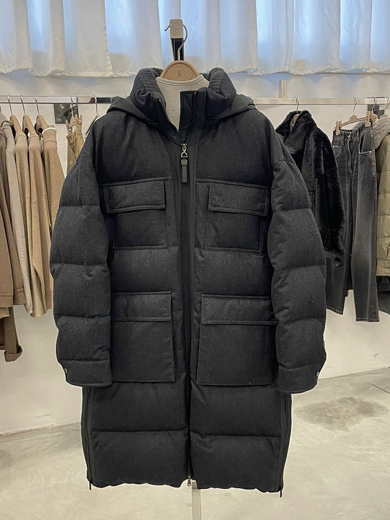 Brunello Cucinelli Пуховик