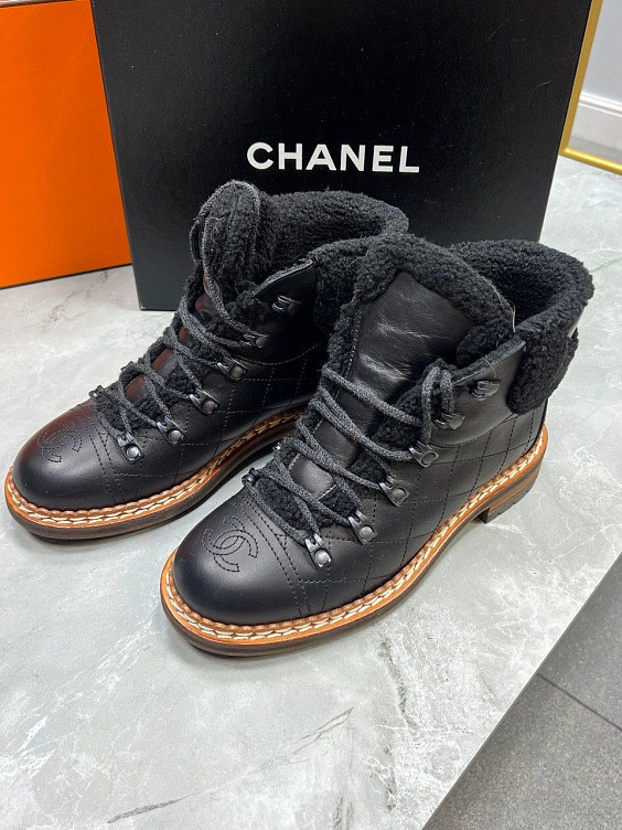 Chanel Ботинки