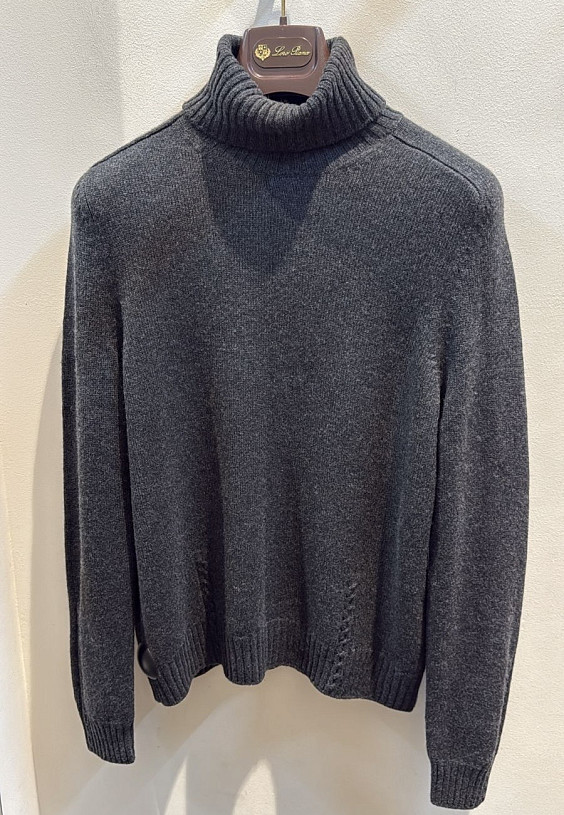 Loro Piana Свитер