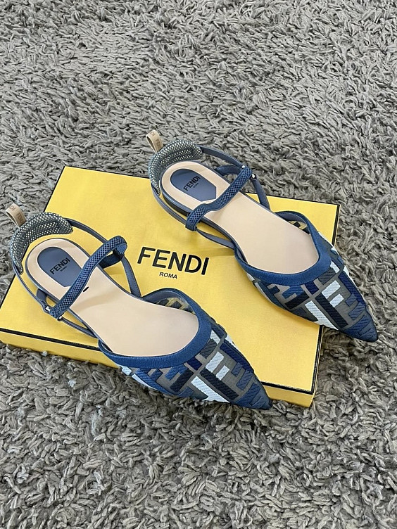Fendi Туфли-балетки