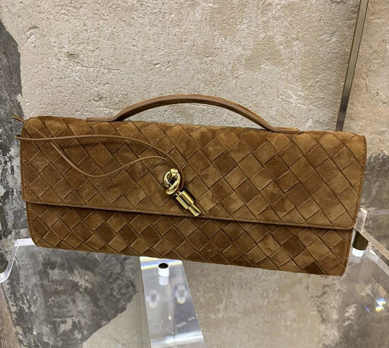 Bottega Veneta Клатч