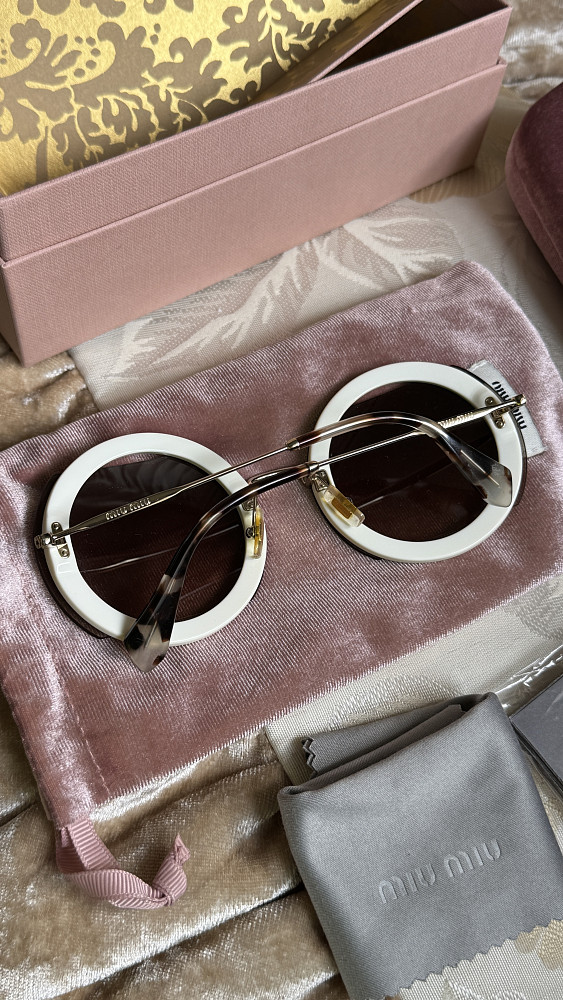 Miu Miu Очки