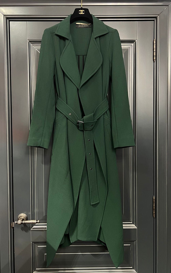 Roland Mouret Пальто