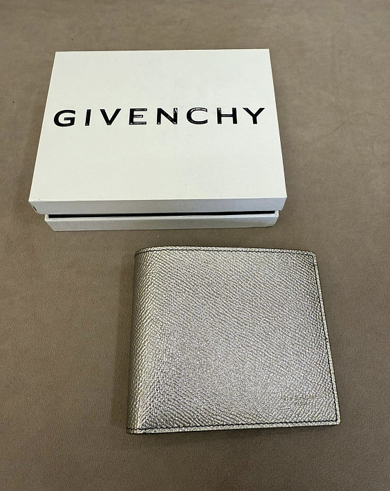 Givenchy Кошелёк