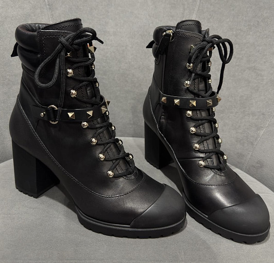 Valentino Ботильоны