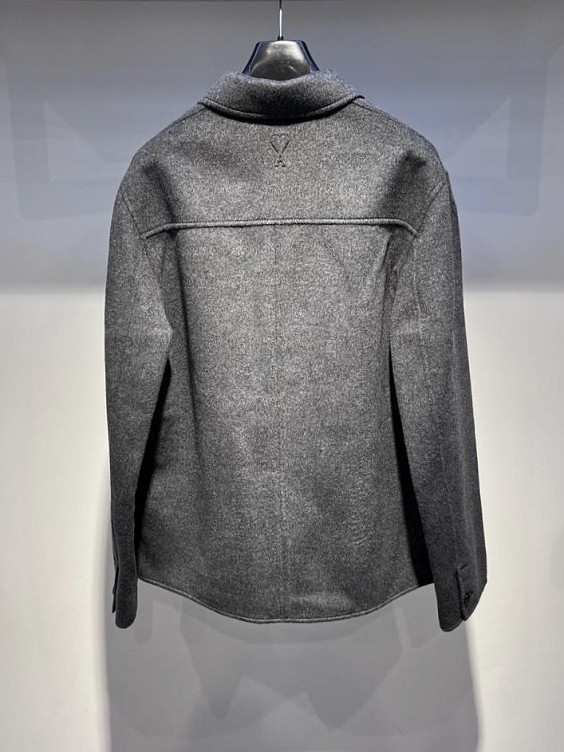 Ami Paris Пальто