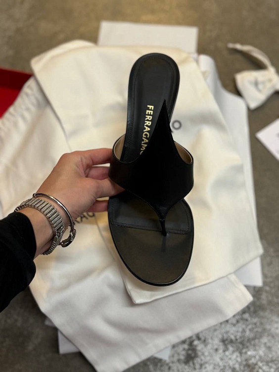 Salvatore Ferragamo Мюли